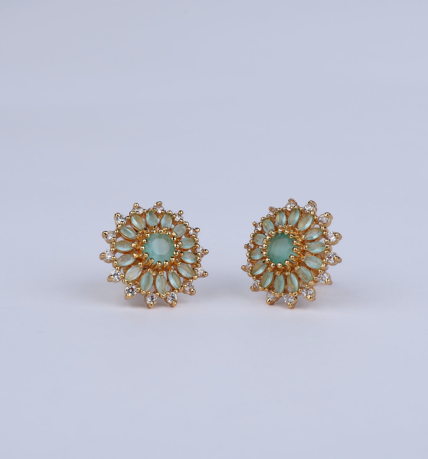 Minty Studs