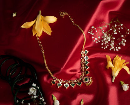 Harita Palakka Necklace Set