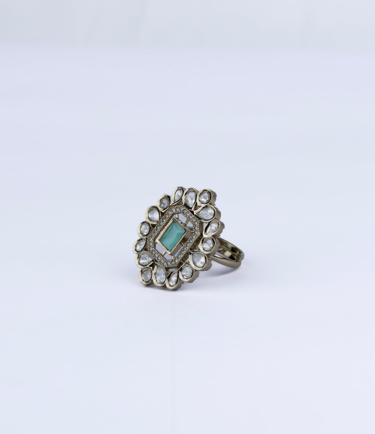 The Royal Oasis Ring