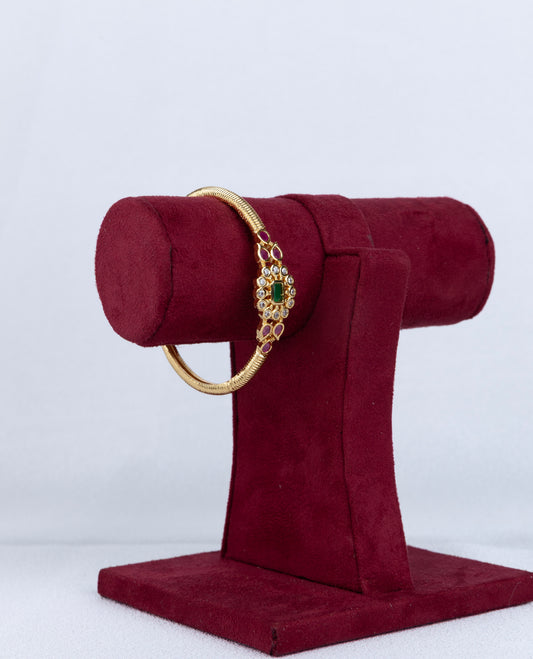 Magnolia Kadi Bangles