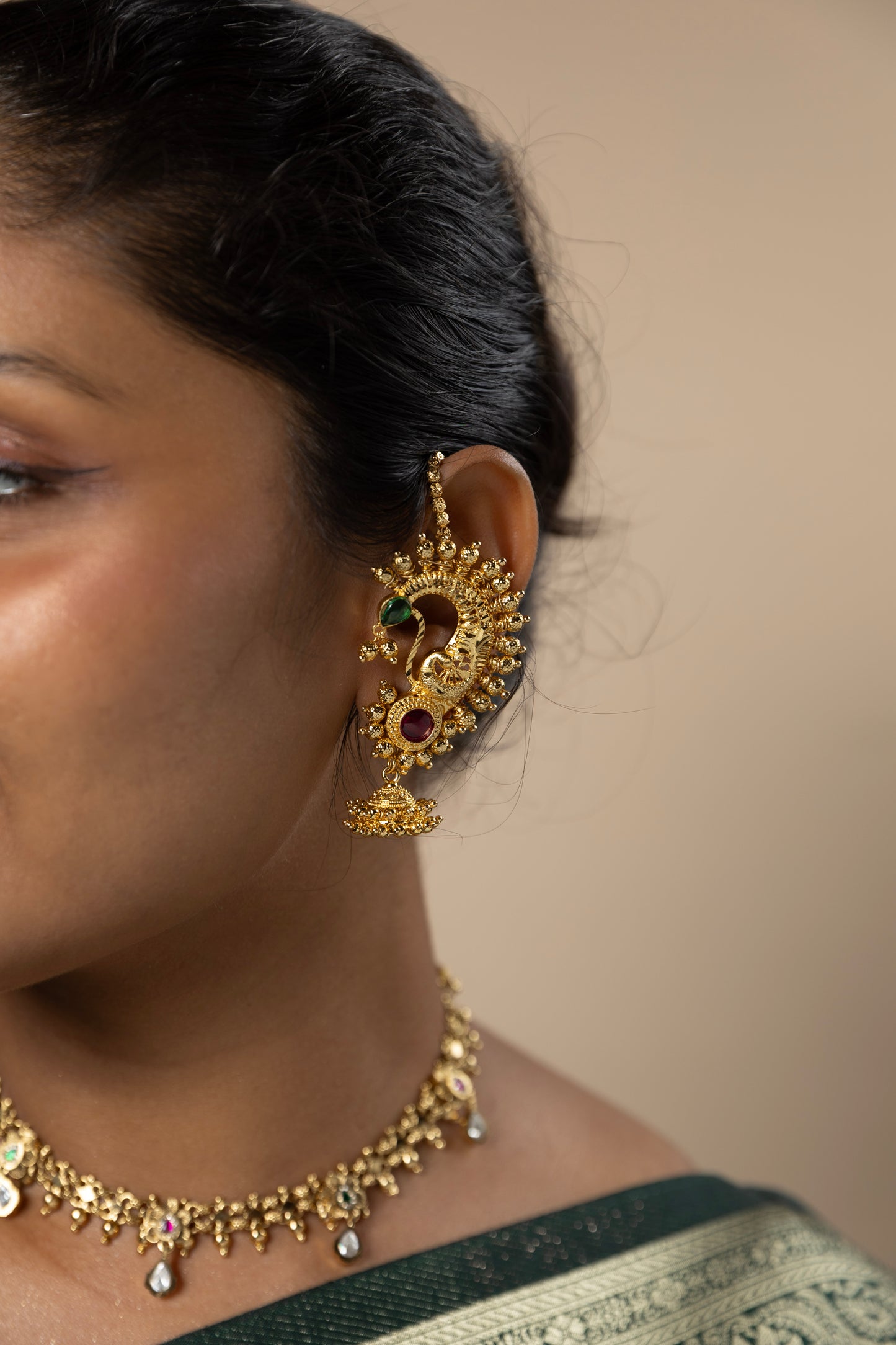 Rukmini Kaan Jhumka