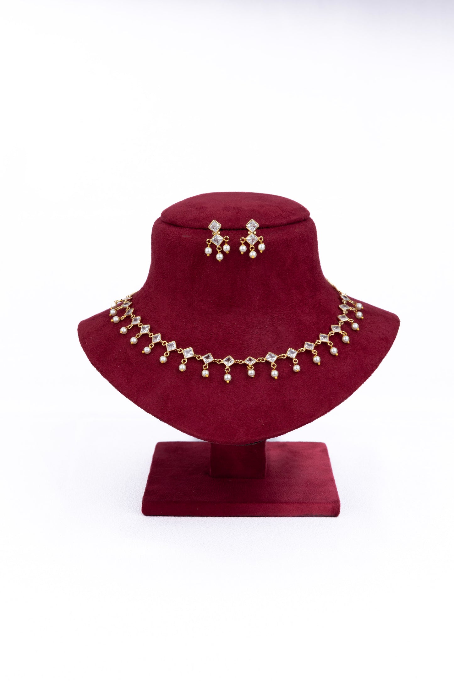 Delicate Diamond Cut Necklace Set