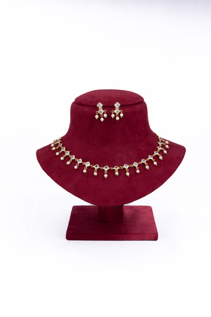Delicate Diamond Cut Necklace Set