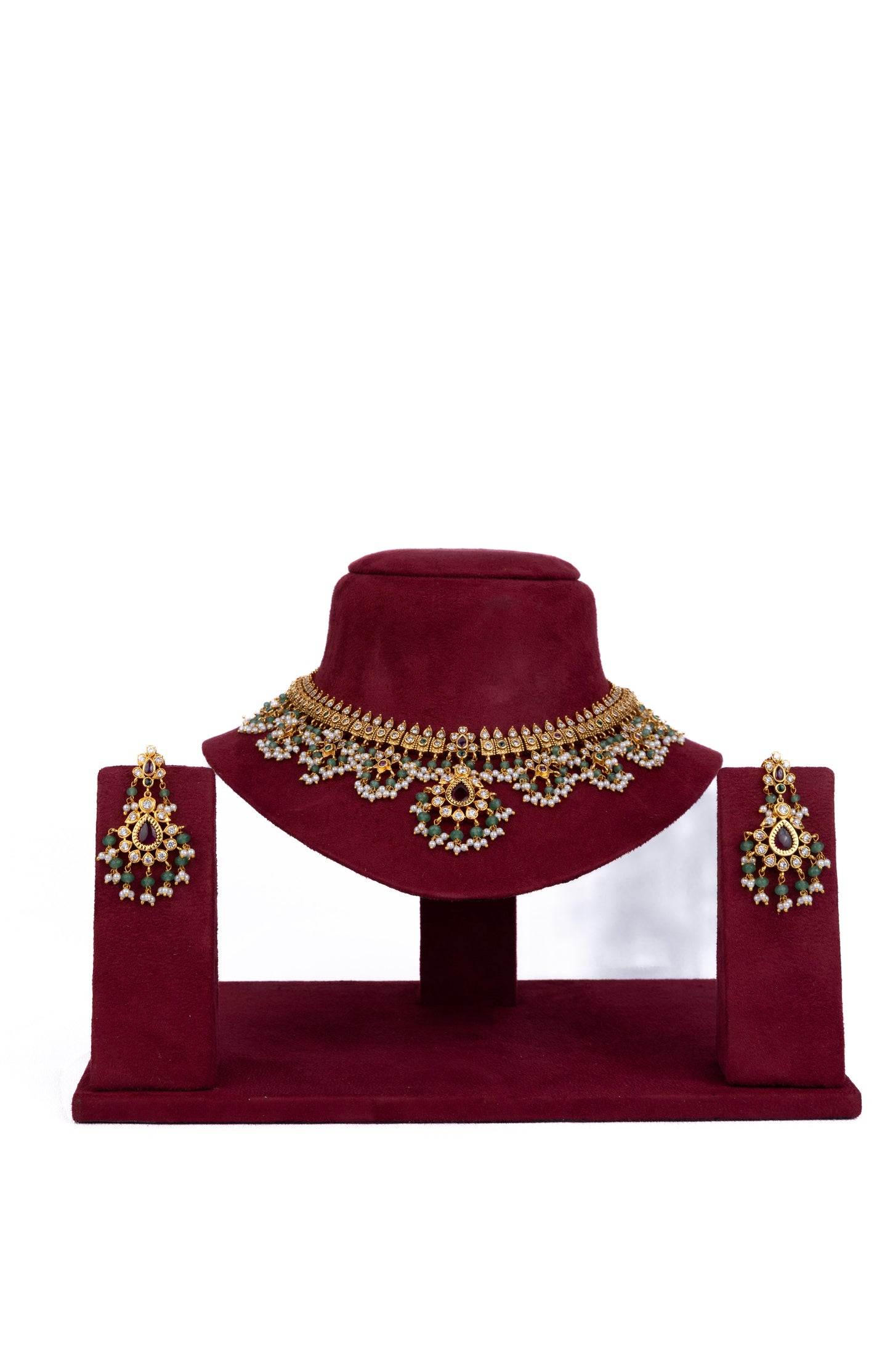 Shriya Guttapusalu Necklace Set