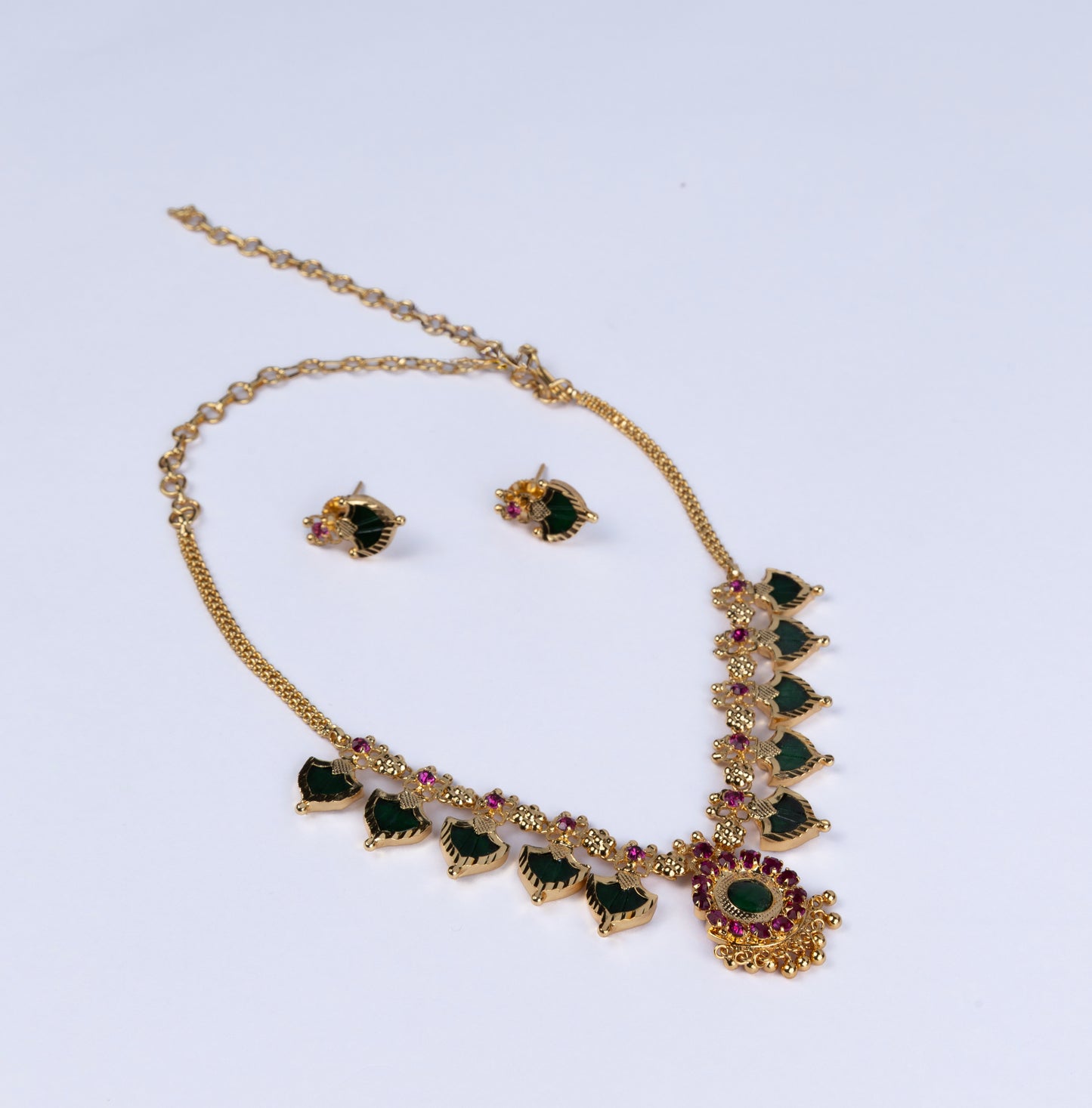 Harita Palakka Necklace Set