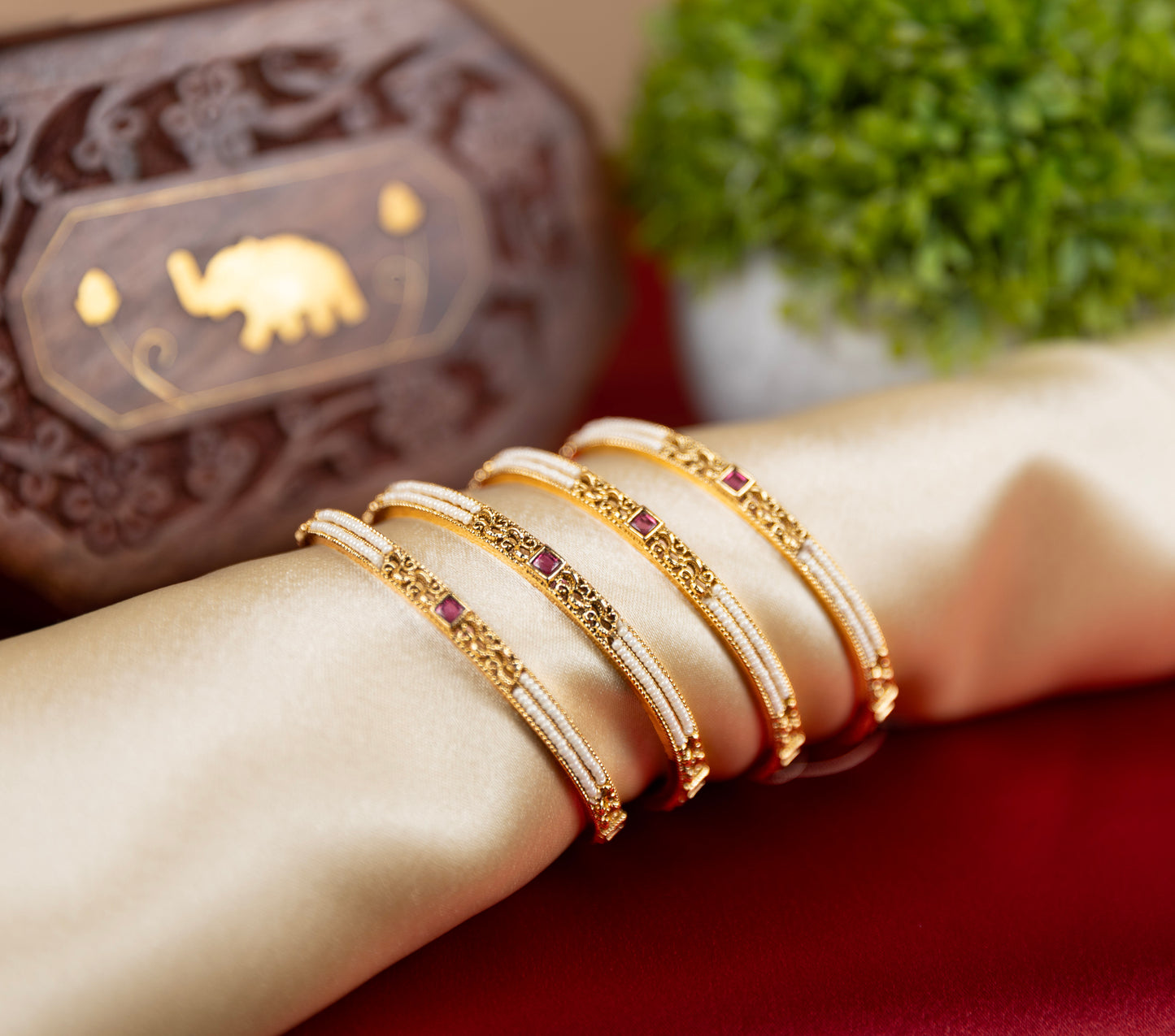 Ananya Bangles