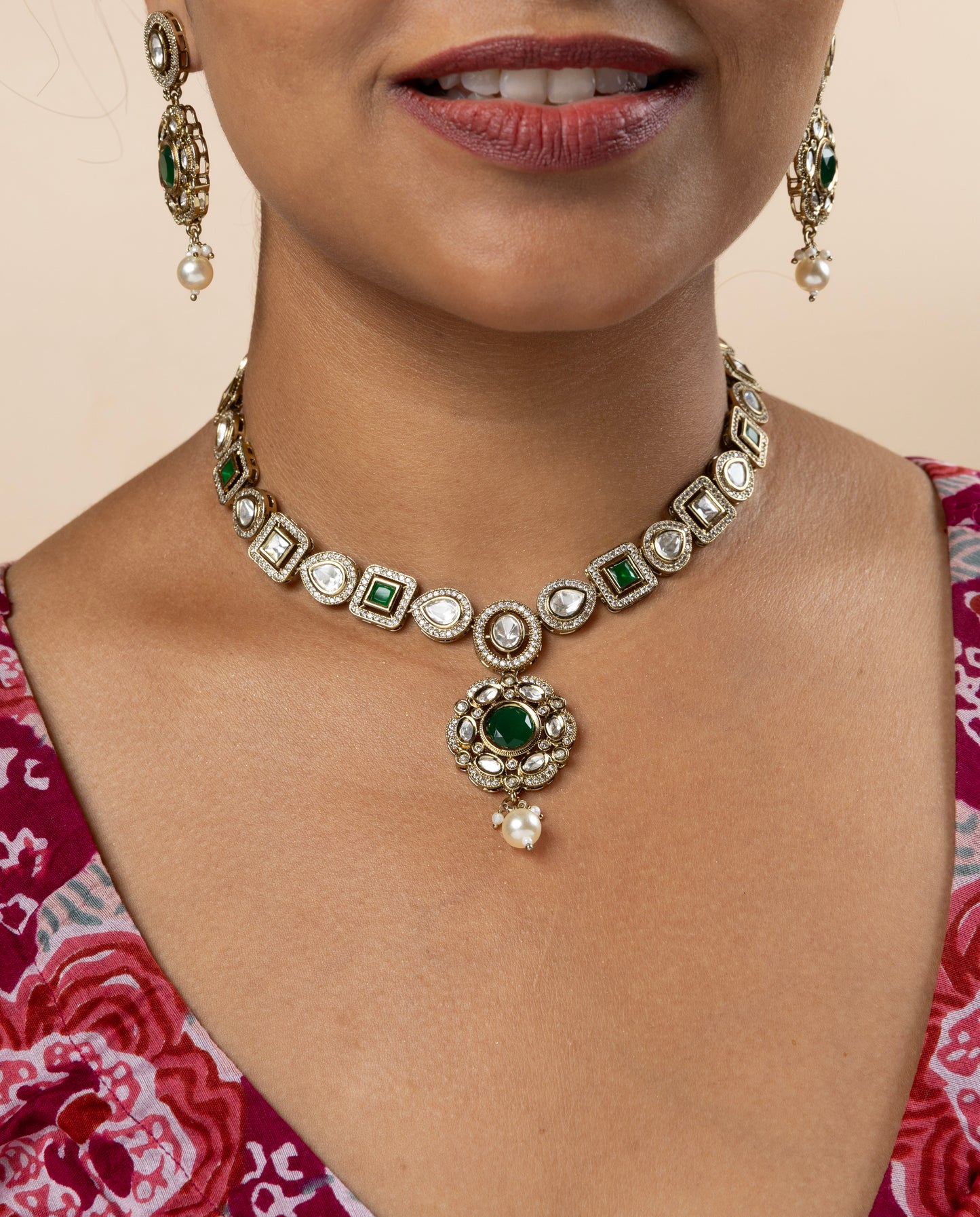 Emerald Queen Drop Necklace Set