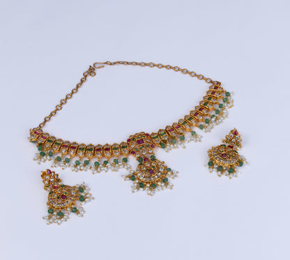 Chandra-Kanti Choker Set
