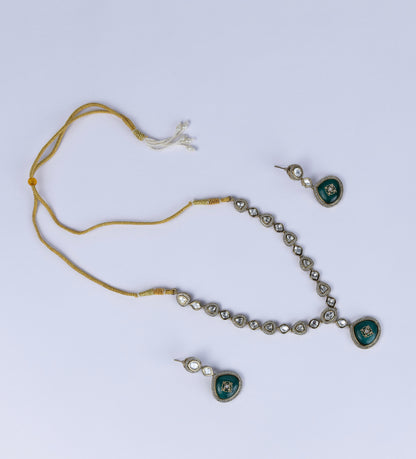 Monalisa Verdant Choker Set