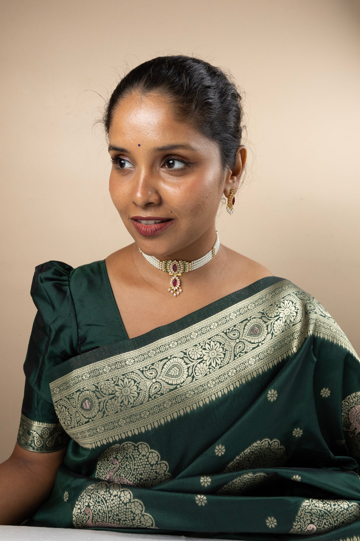 Subtle Chinchpeti Necklace Set