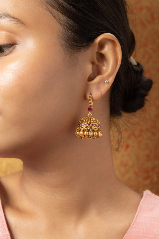 Kanika Jhumka