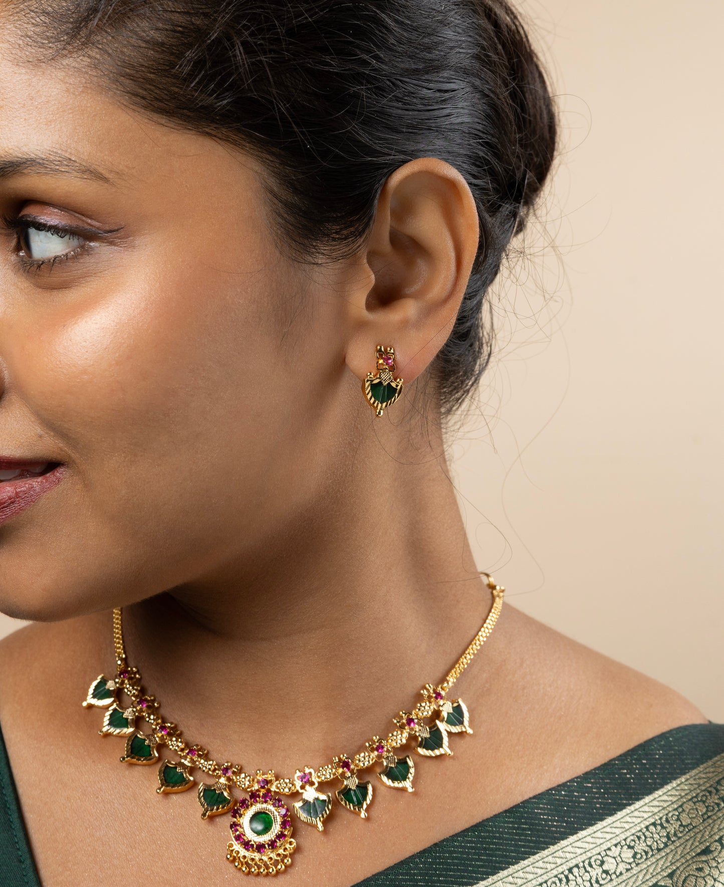 Harita Palakka Necklace Set